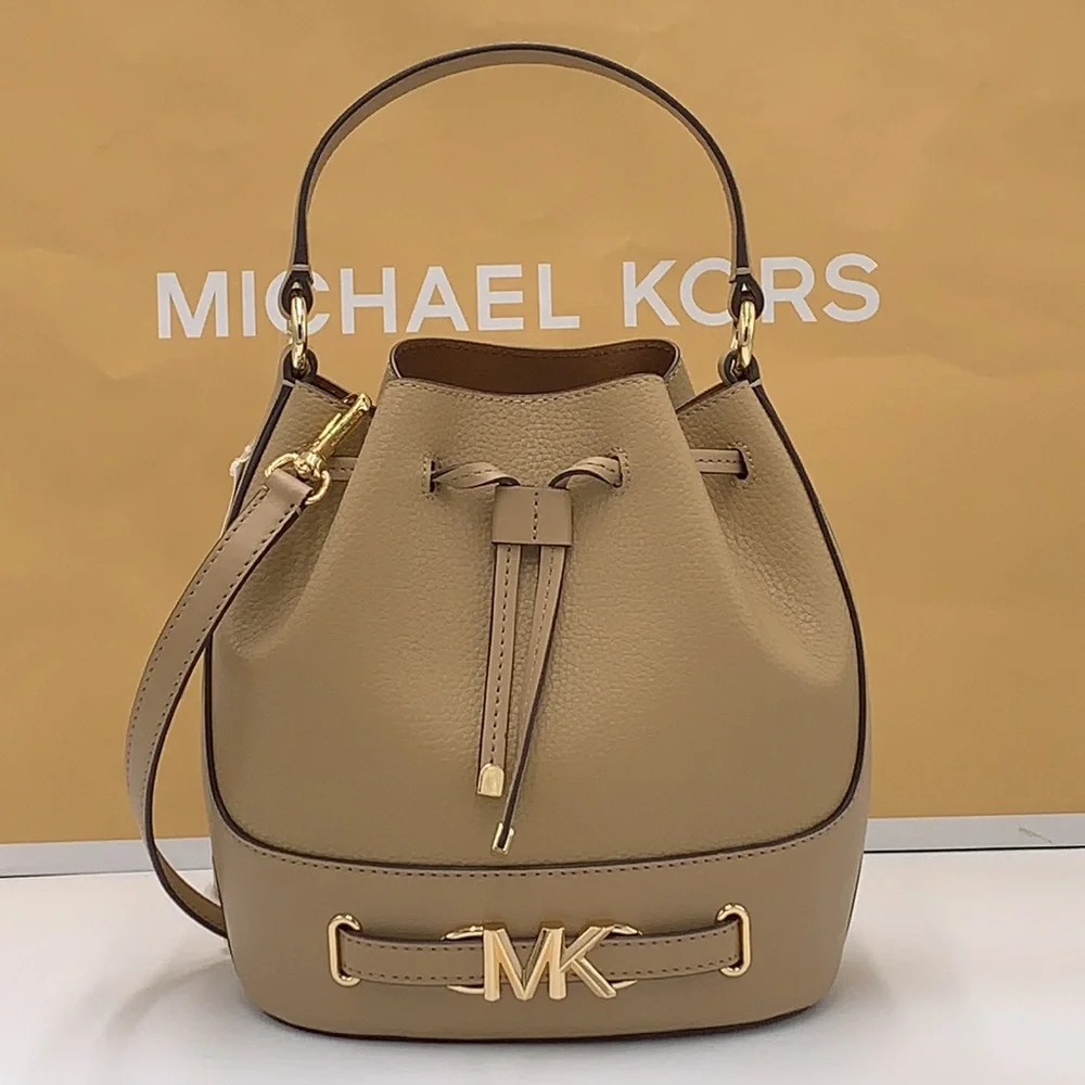 MICHAEL KORS REED MEDIUM BELTED BACKED MESSENGER CROSSBODY CAMEL COLOR - Picture 2 of 12